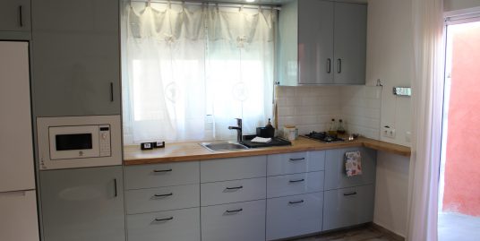 Neuwertiges Appartement in El Remo