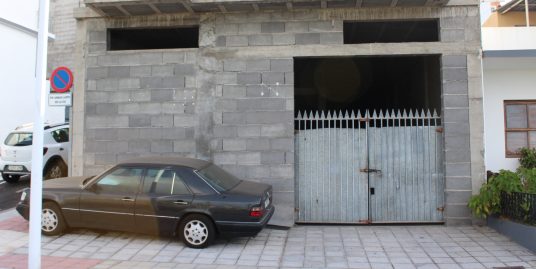 Garage In Argual mit möglichkeiten