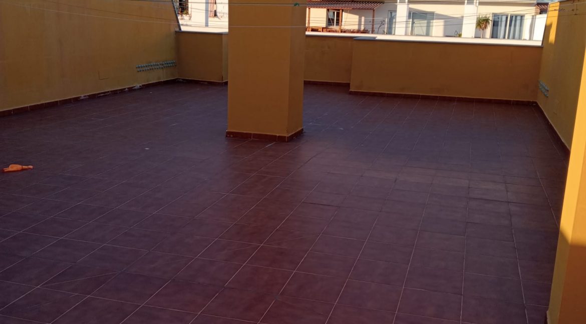 Gemeinschaftsdachterrasse 1